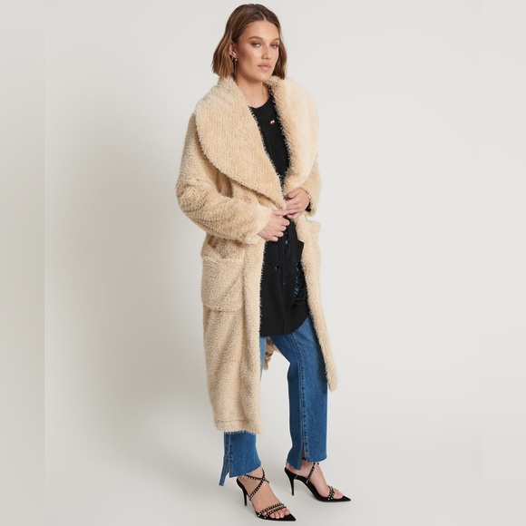 One Teaspoon - The Wonderland Faux Fur Coat - Cream - Picture 6 of 14